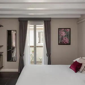 Casa de hóspedes Santarella, Milão